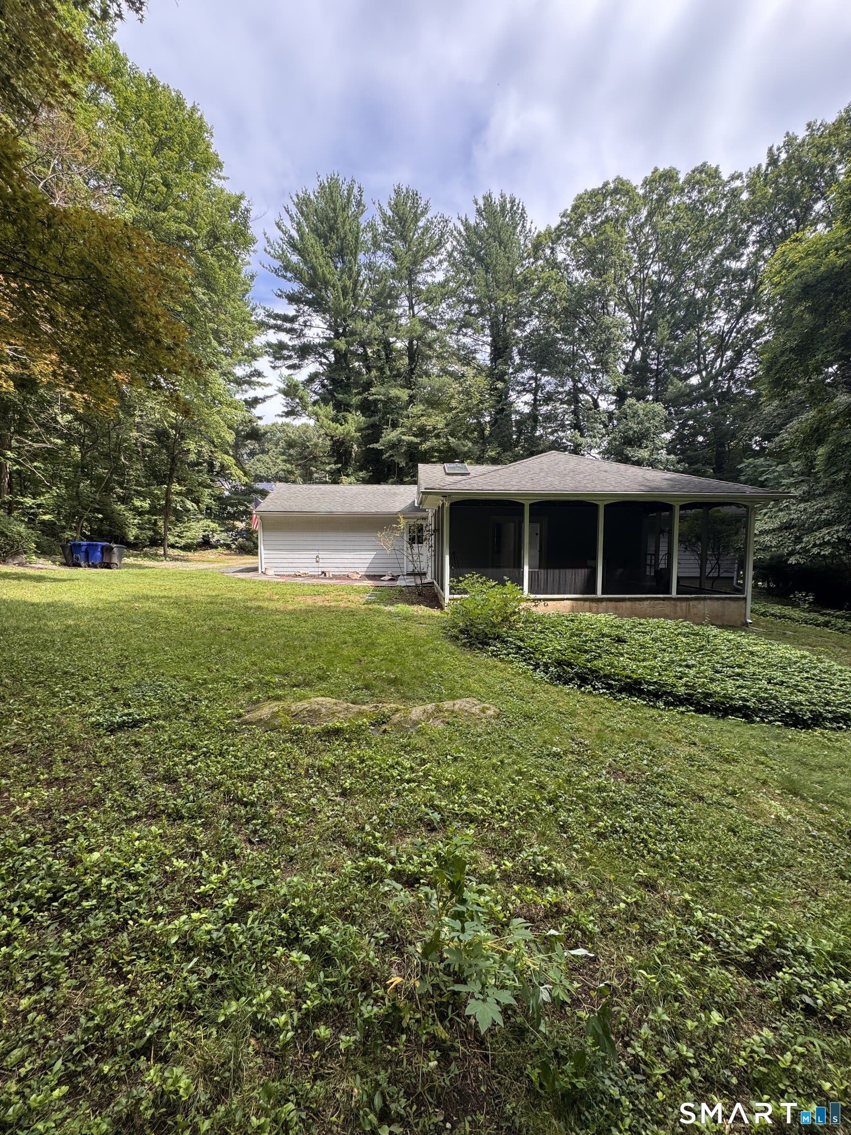 8 Midwood Road – photo 4