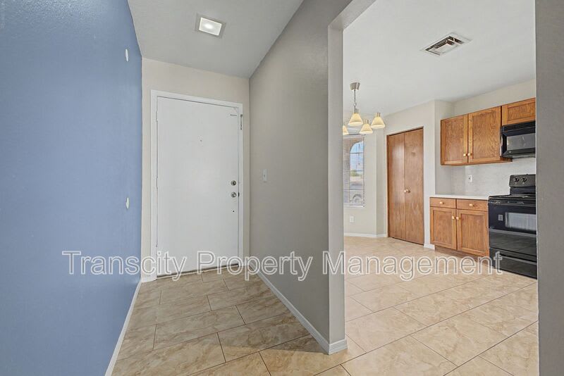 6155 W Del Rio St – photo 5