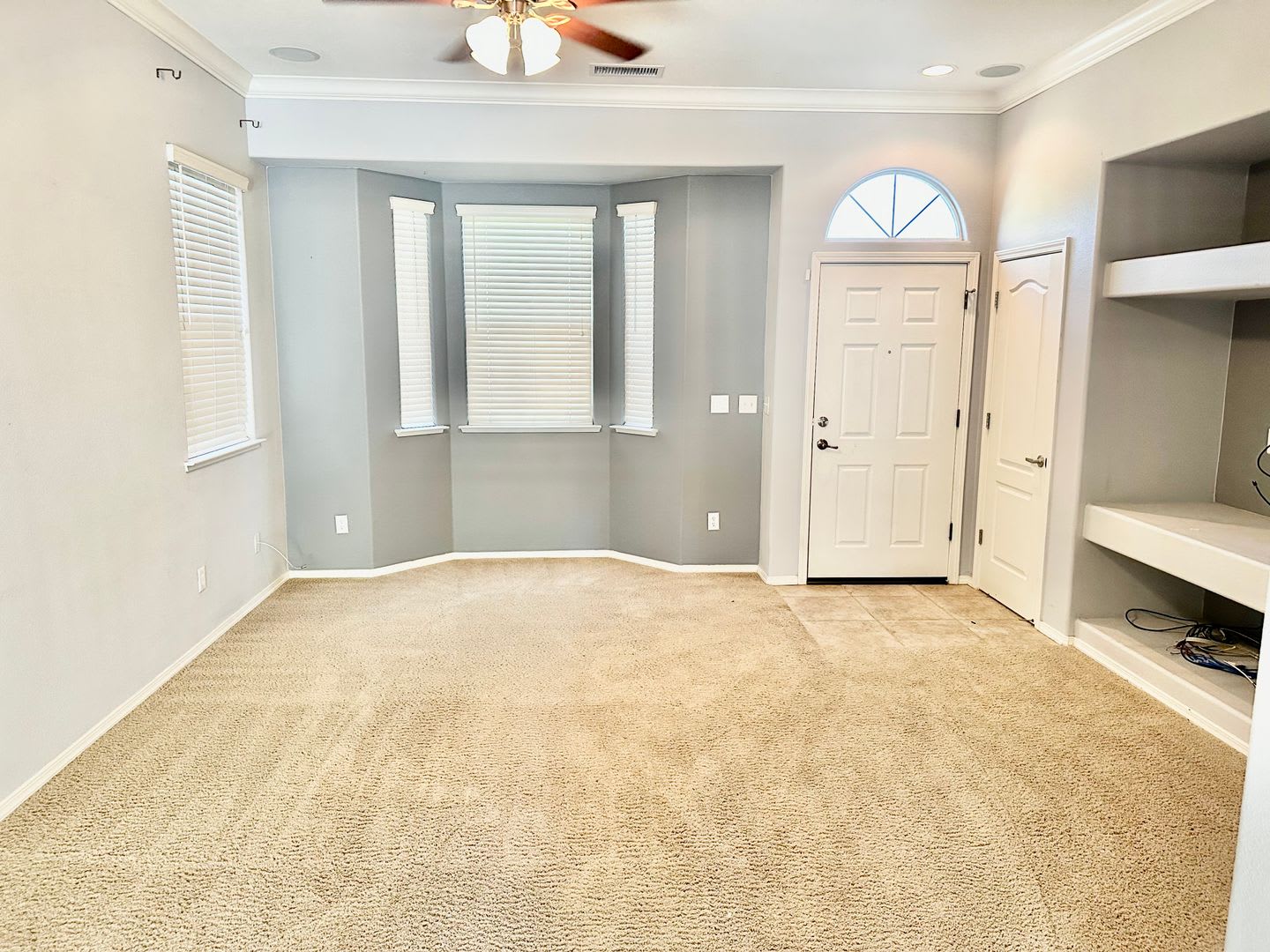 3/2 off Fig Garden Loop – photo 3
