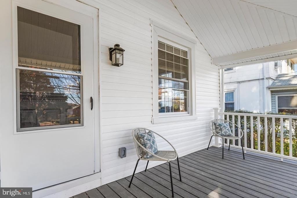 37 BISHOP HOLLOW ROAD – photo 3