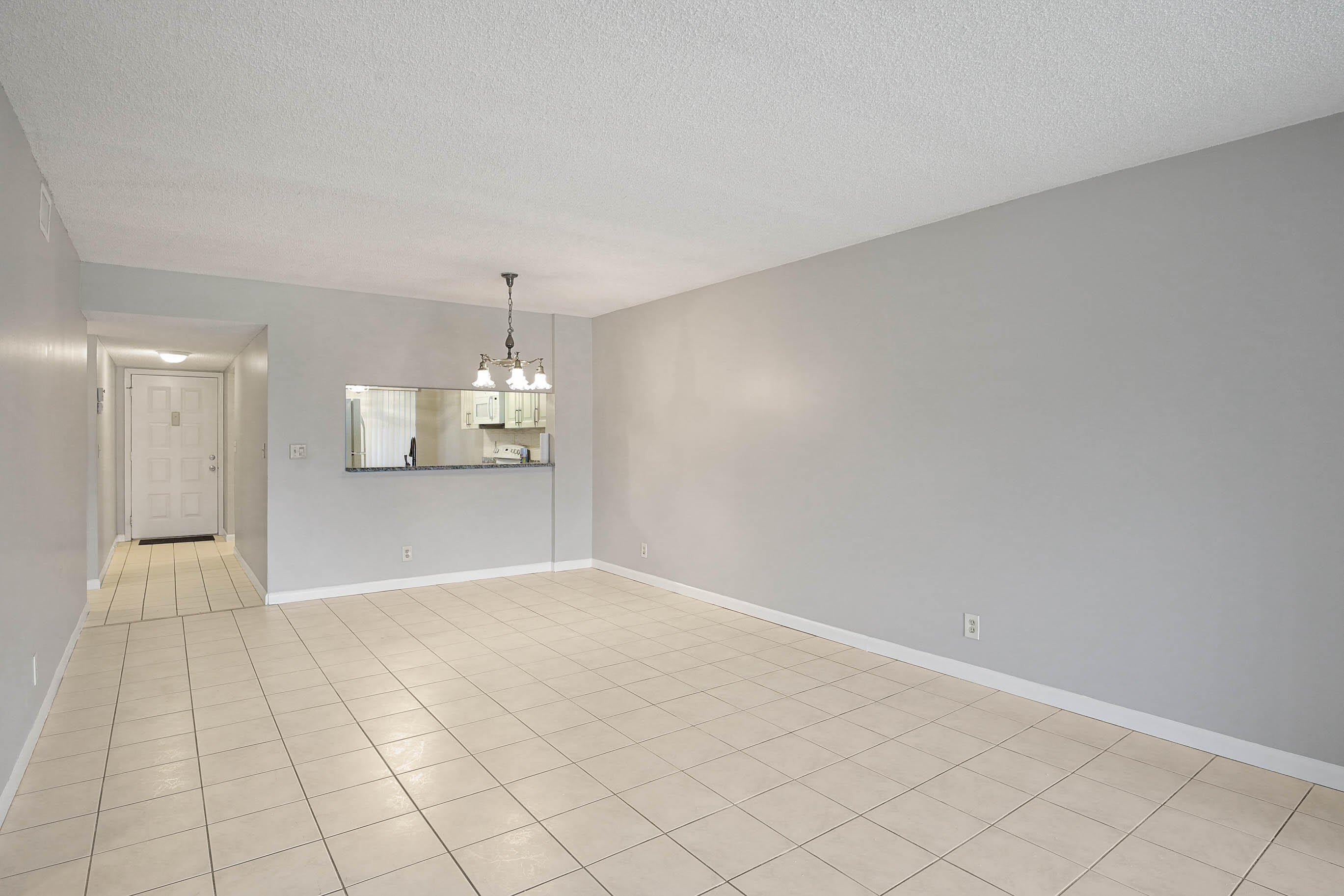 7593 TAHITI Lane – photo 4
