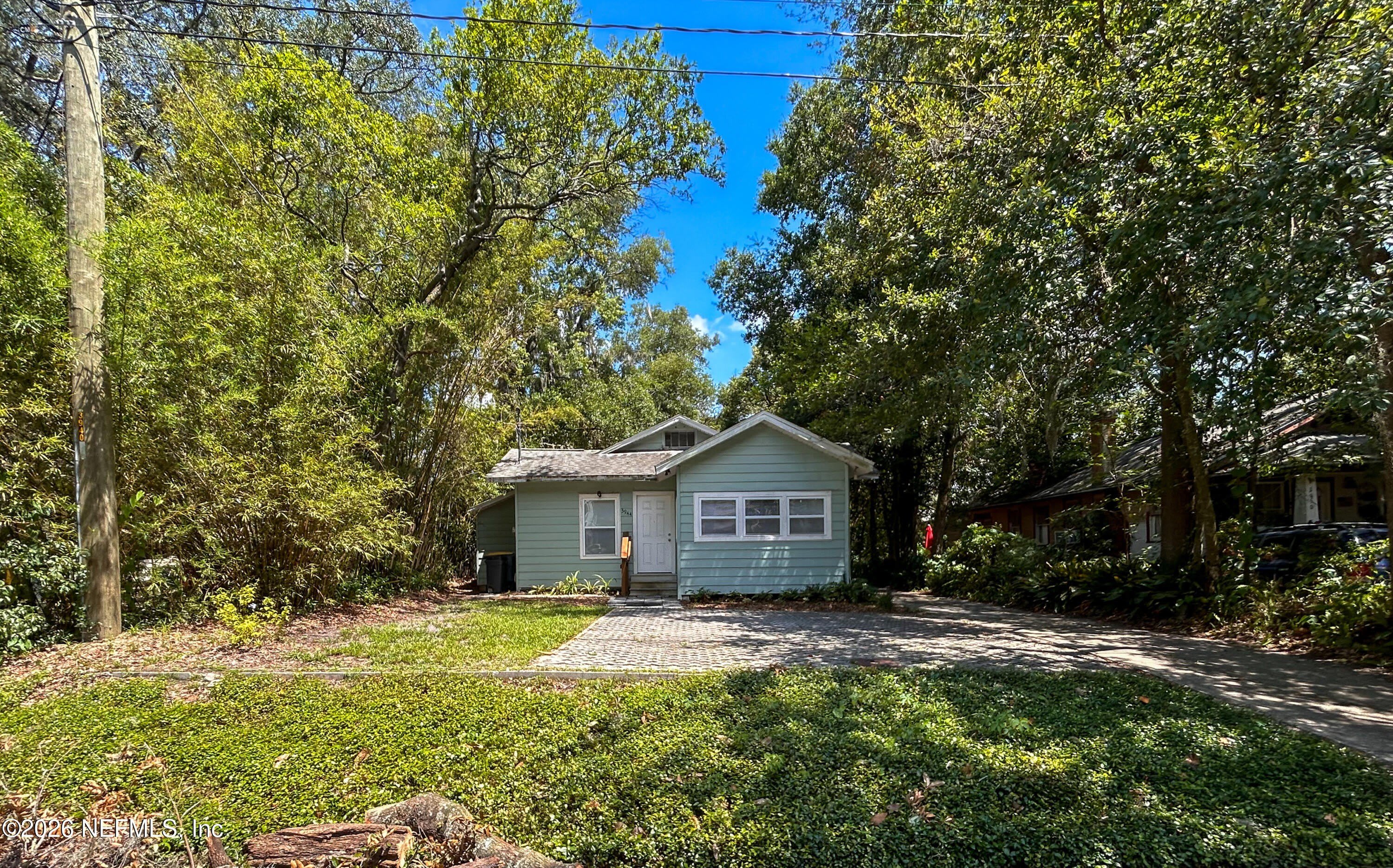 3944 BOONE PARK Avenue – photo 2