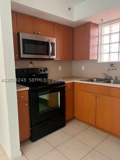 650 Palm Ave – photo 1