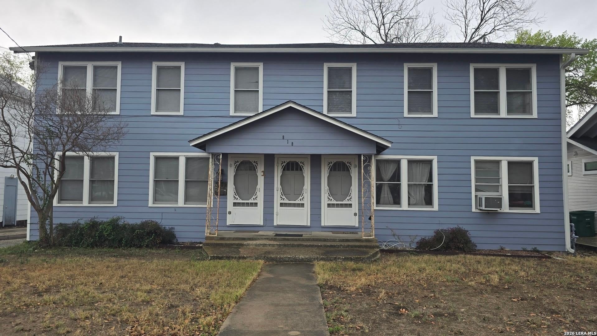 818 W RUSSELL PL – photo 1