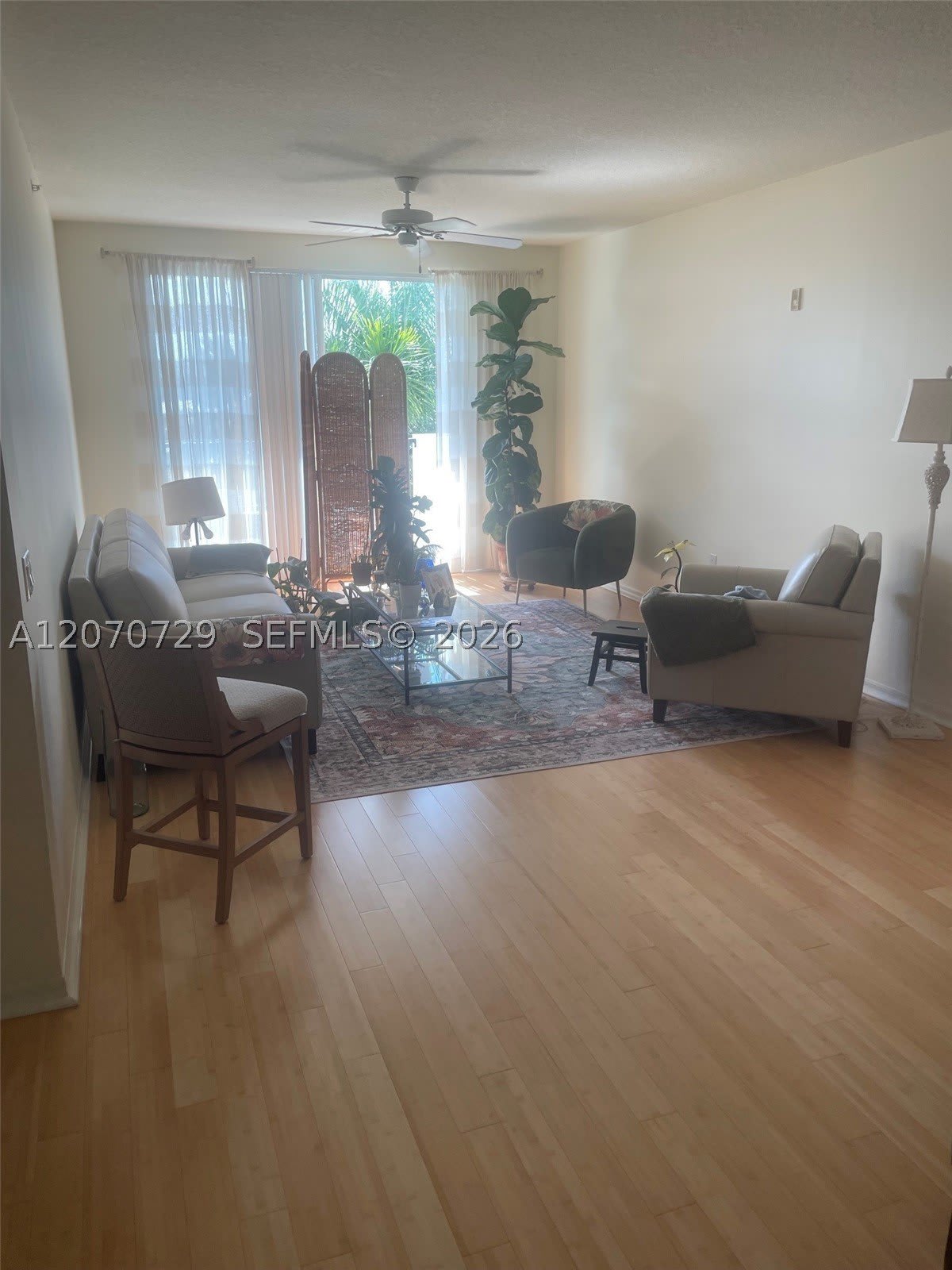 2401 NE 65th St – photo 2