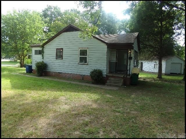 129 Saunders Drive – photo 1
