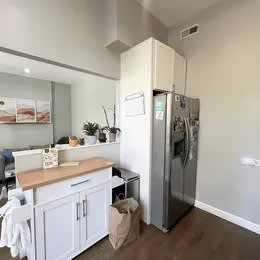 1338 North La Salle Drive – photo 2