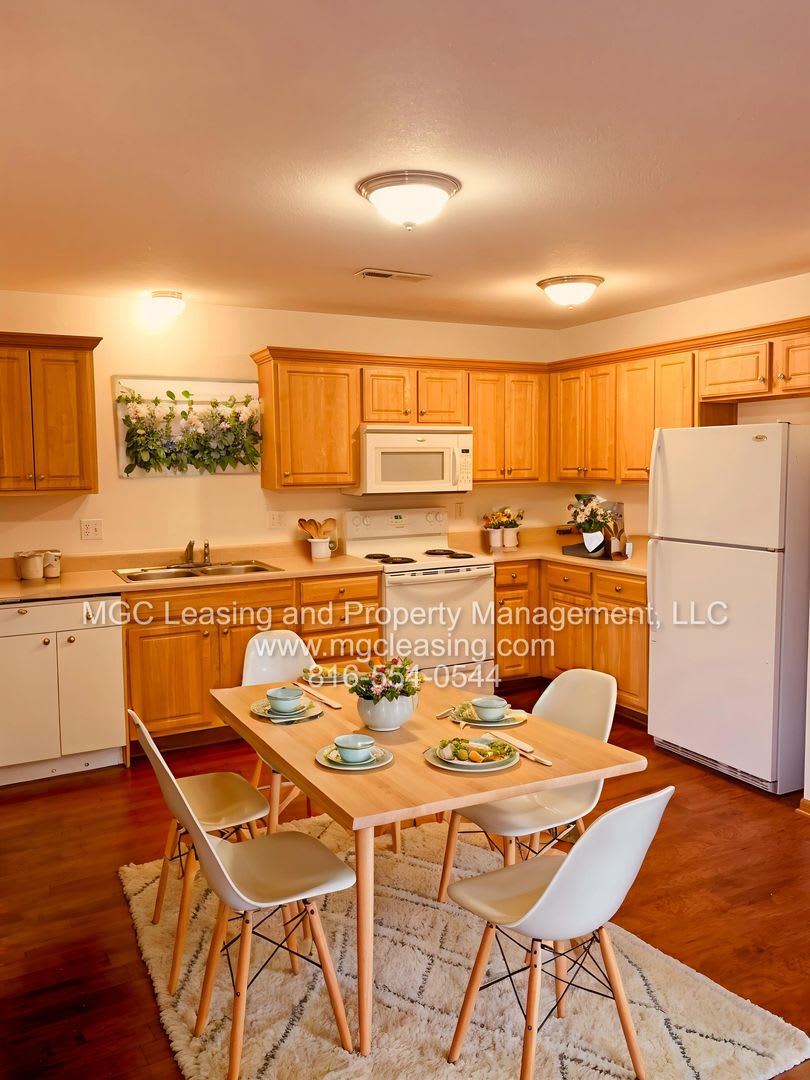 105-107 Golfview Dr – photo 3