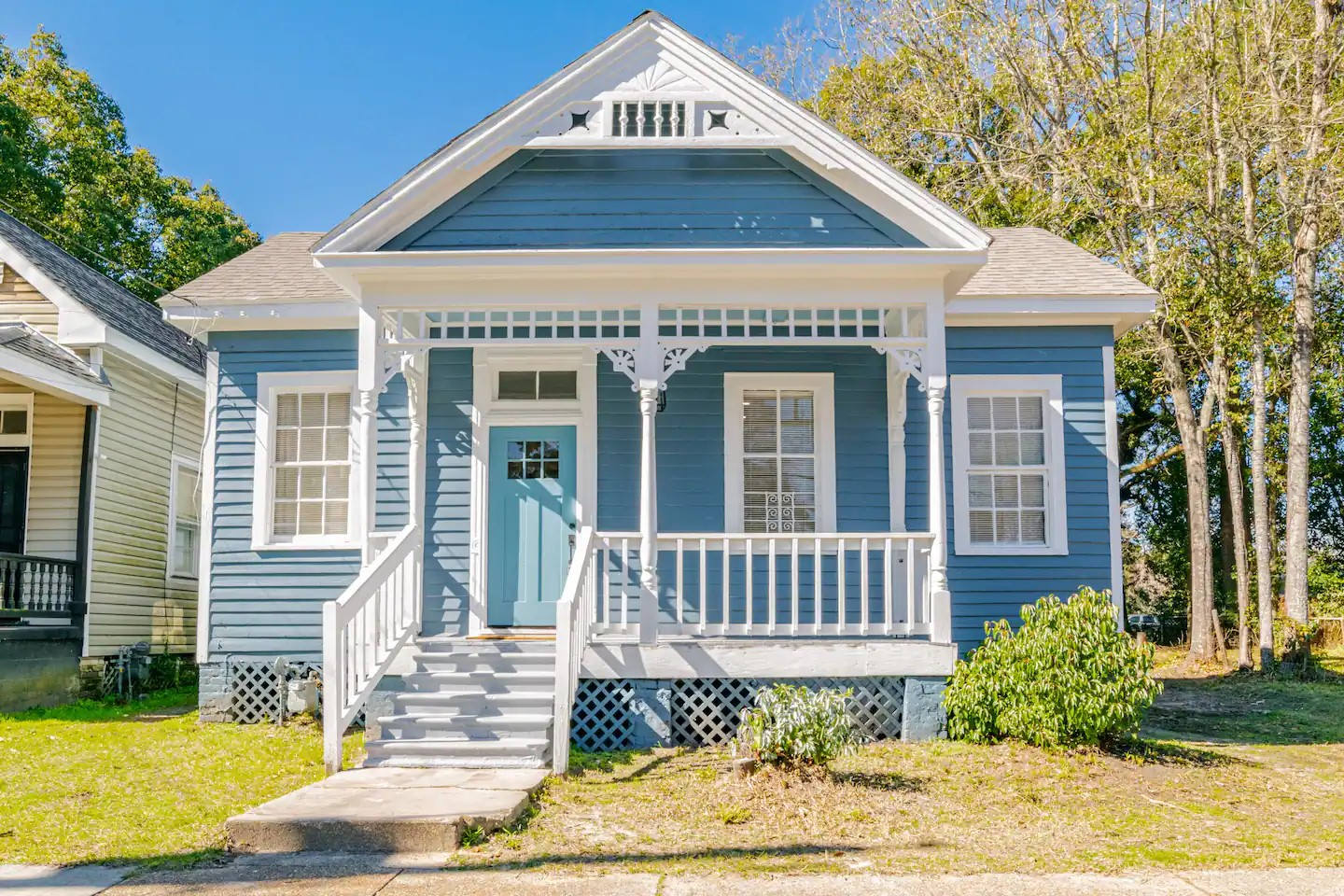 556 Charles Street – photo 1