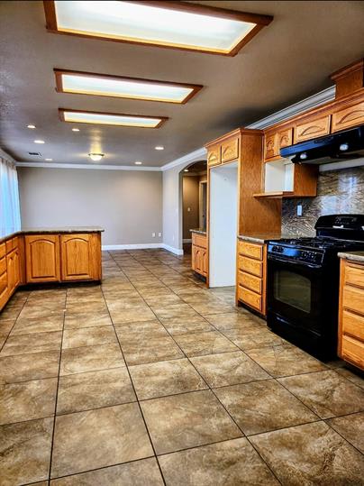 9257 Crawford – photo 2