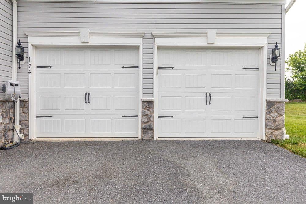 174 PARADISE VIEW Drive – photo 2