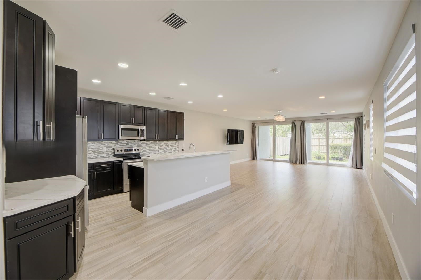 619 Southwest 17Th Street – photo 2