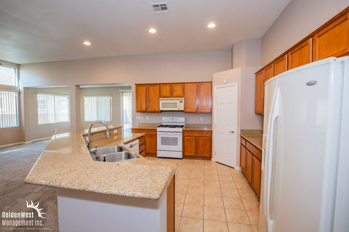 8129 Briggs Gully Street – photo 3