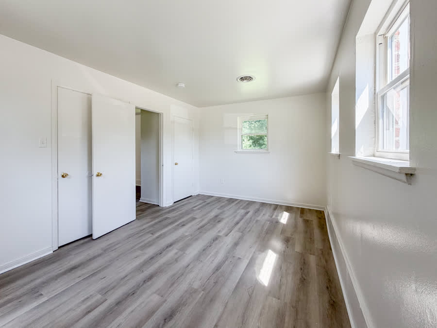 7811 Maris Rd – photo 5