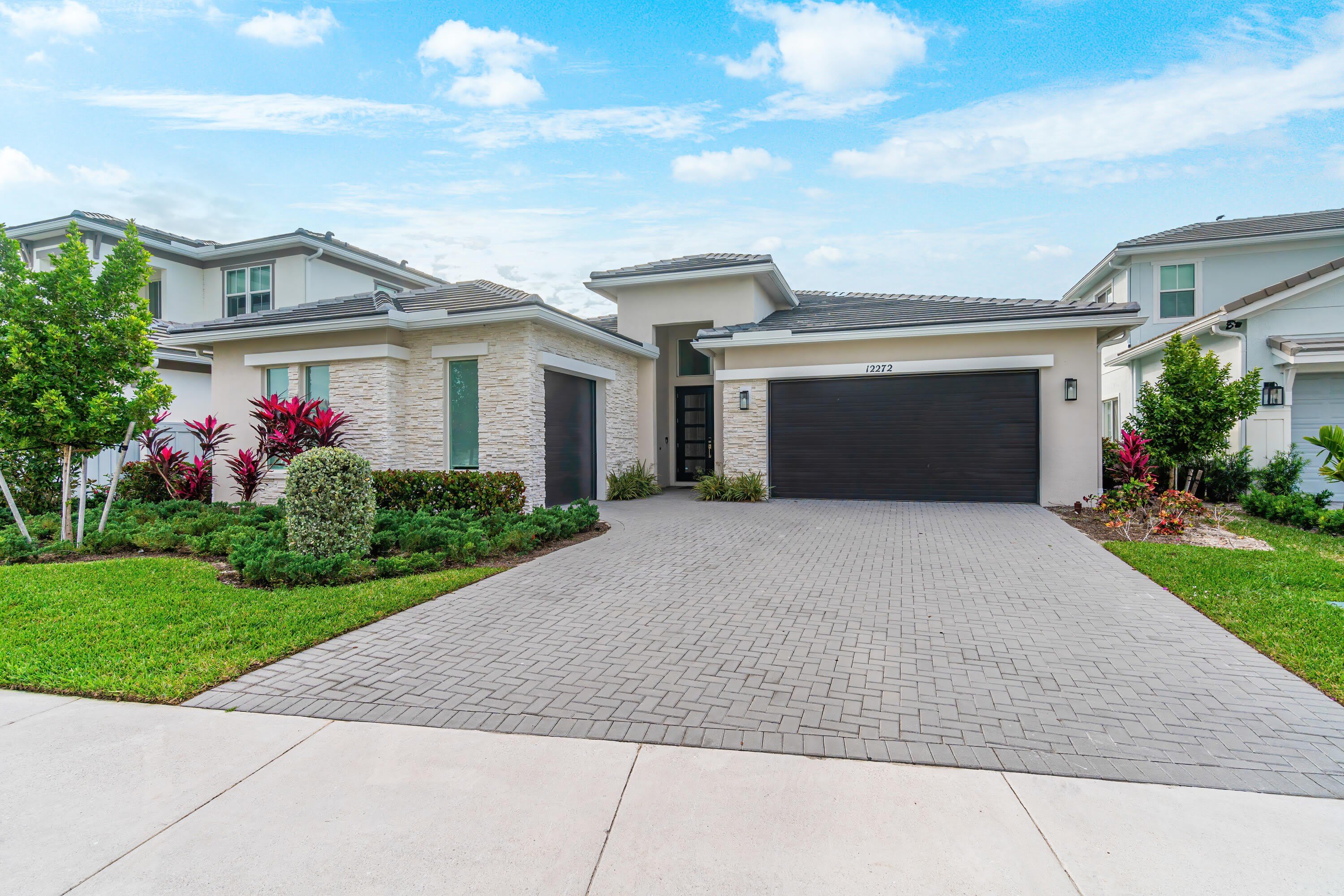 12272 Waterstone Circle – photo 3