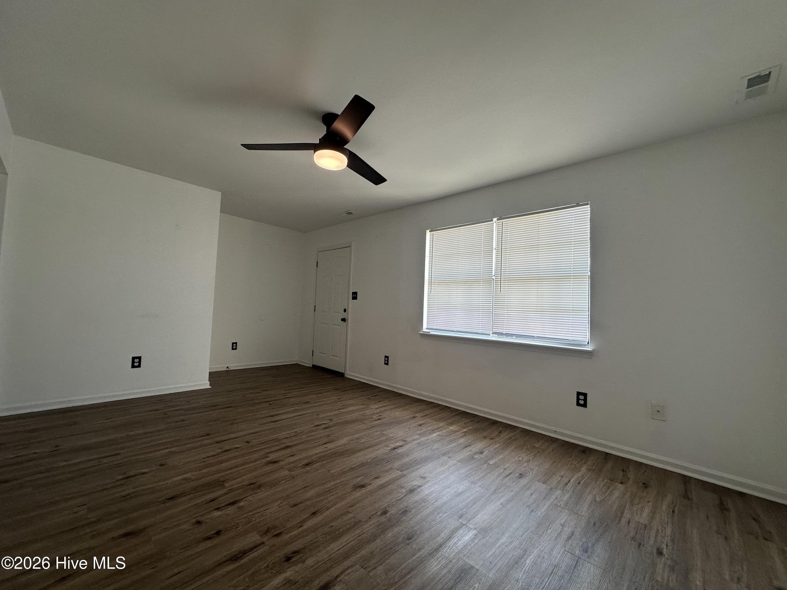 414 Myrtlewood Circle – photo 4