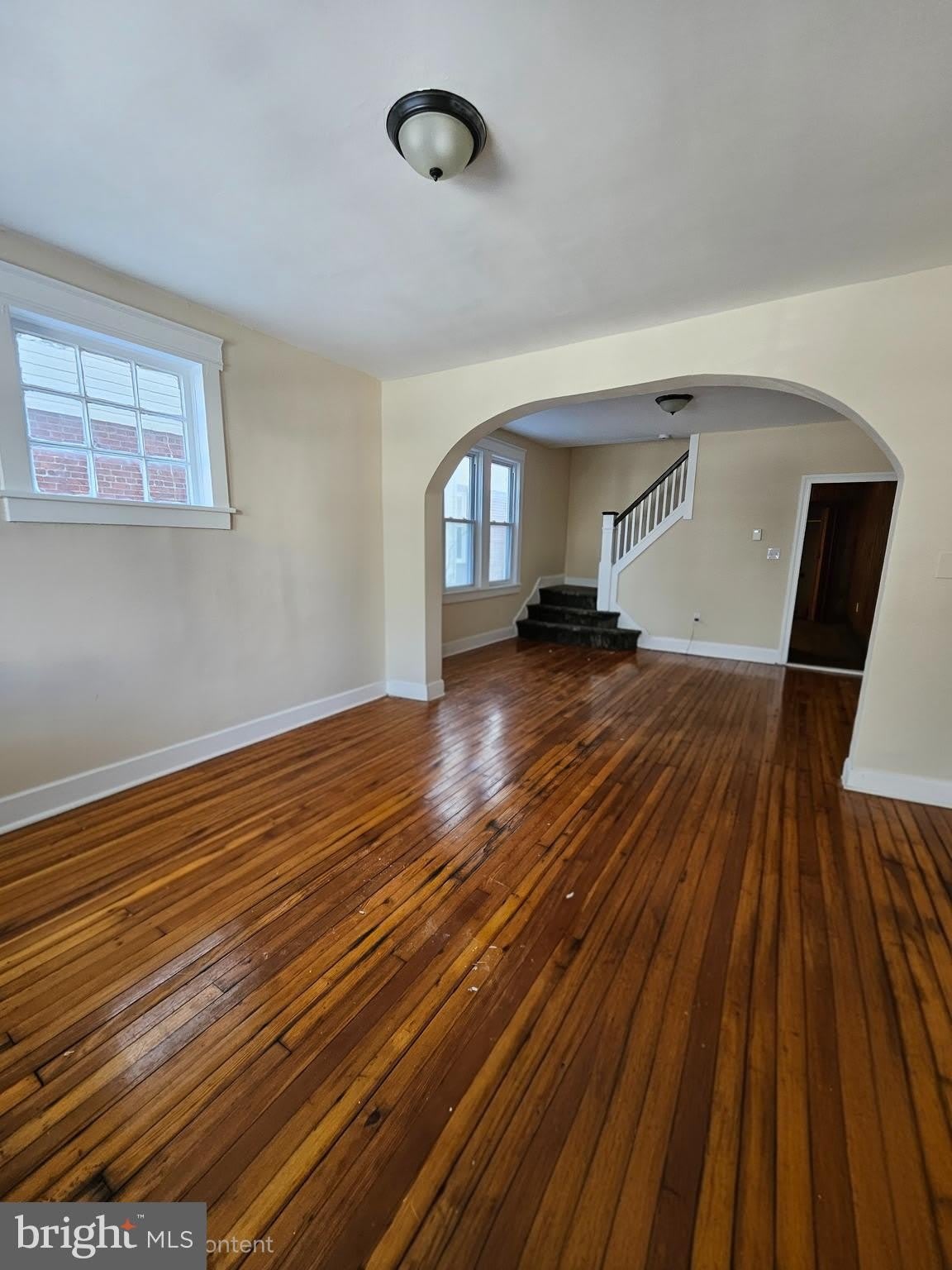 219 WOODLAWN Avenue – photo 2