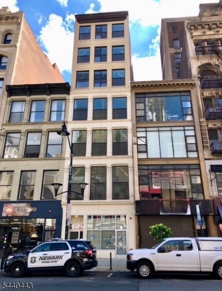 192 Market St – photo 1