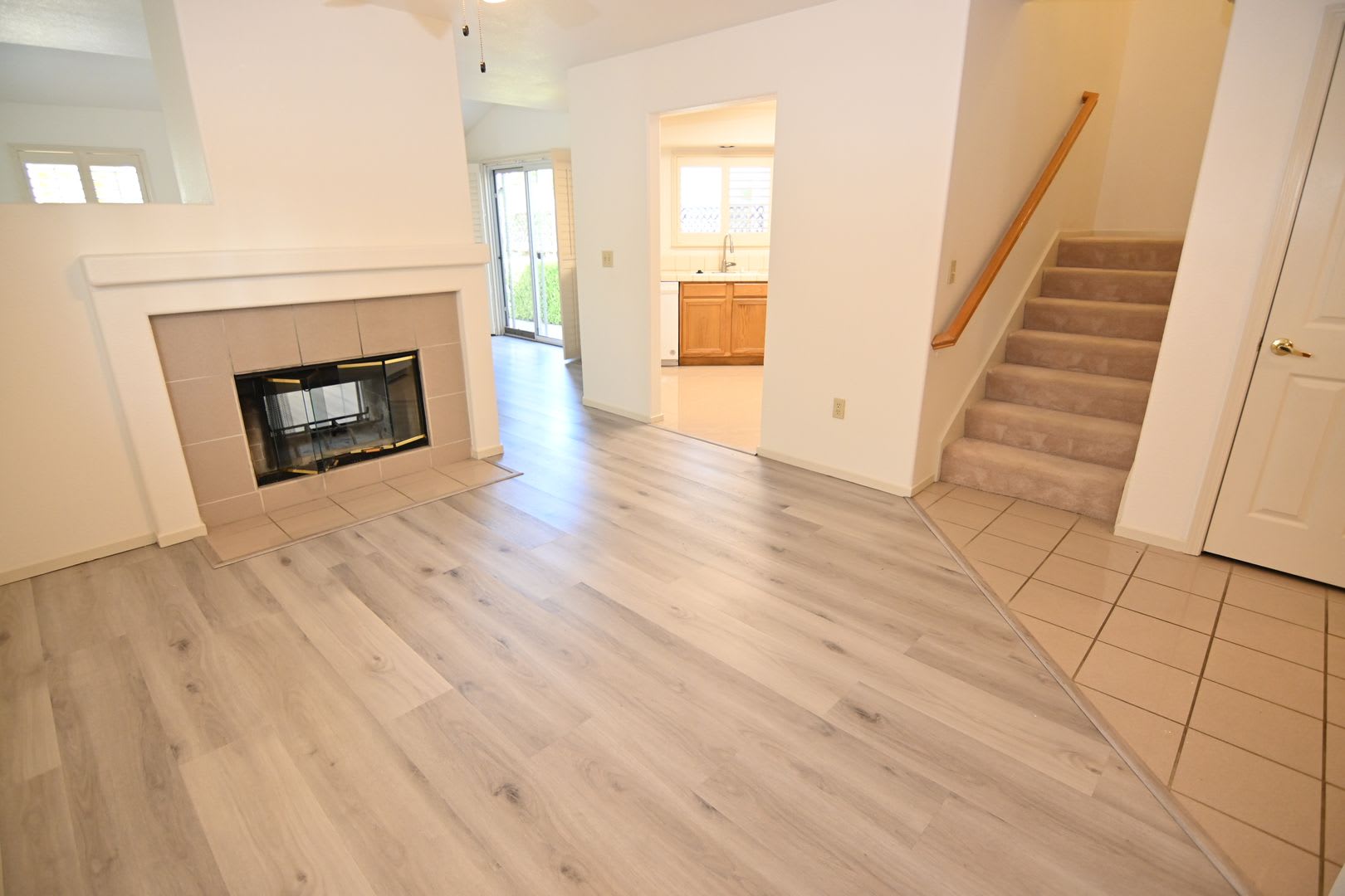 3 Bed 2 5 Bath 2 Story Home In Gated Community This Is A Pet Friendly Home 1105 Vista Pointe Circle San Ramon – photo 3