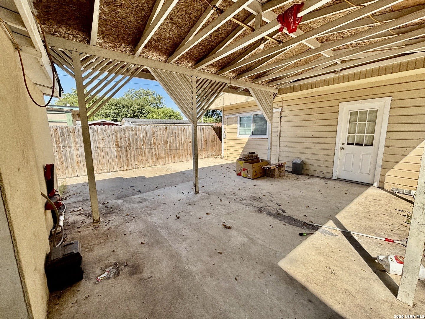 431 Sussex Ave – photo 5
