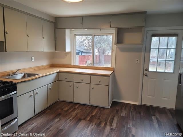 25906 Lehigh Street – photo 3