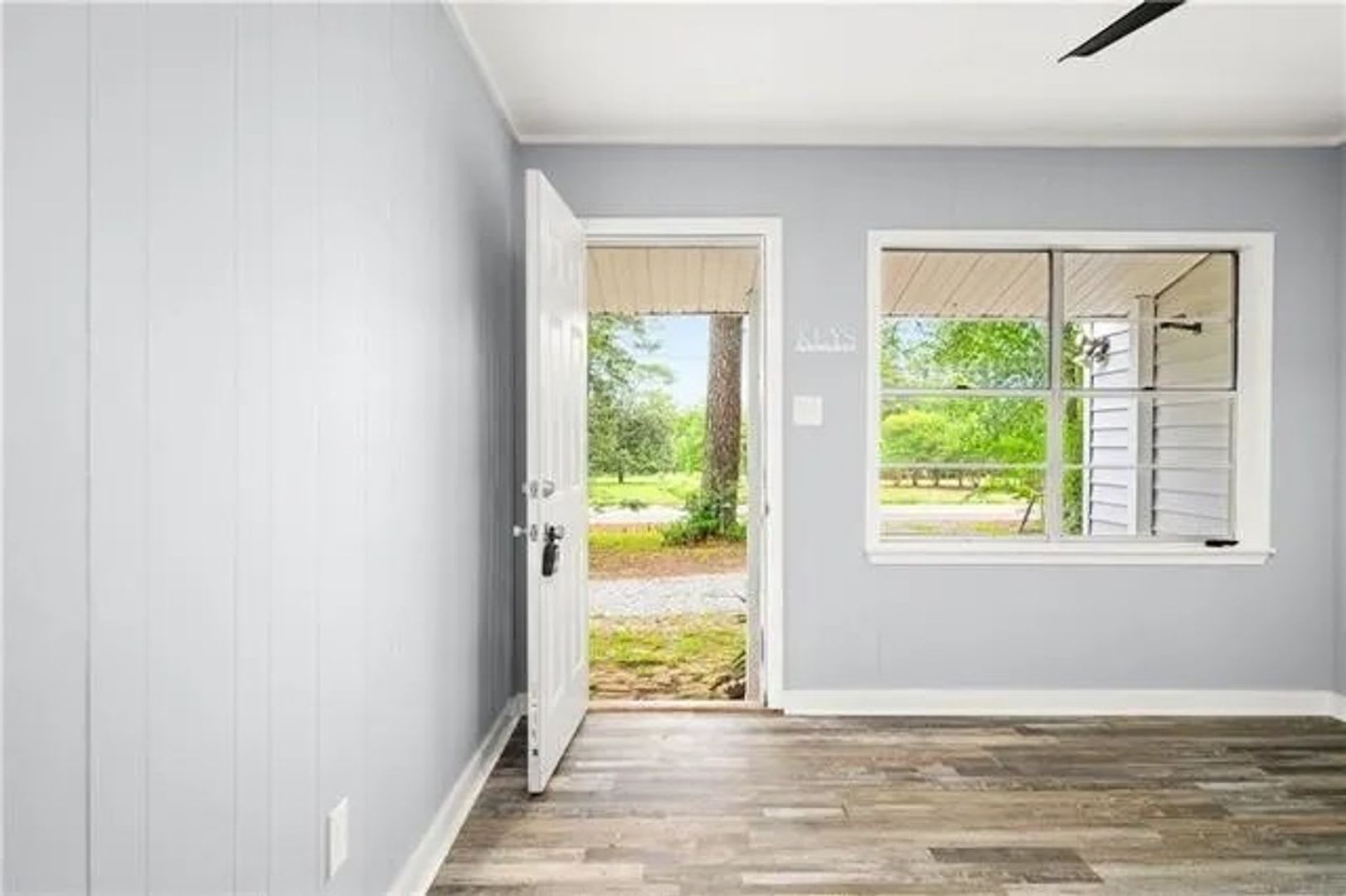 Single Family Residence – photo 3