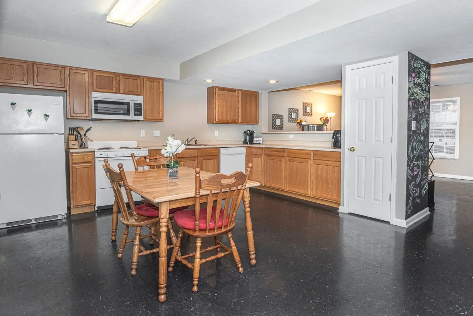 3 bedrooms, 3 bathroom! – photo 5