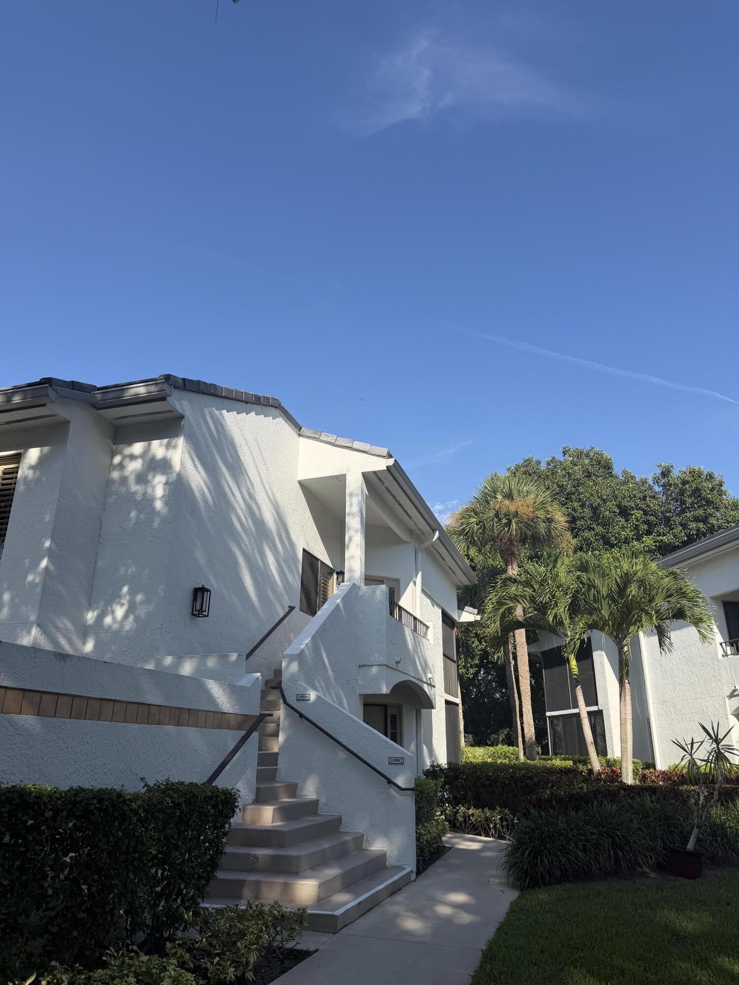 15321 Strathearn Drive – photo 3