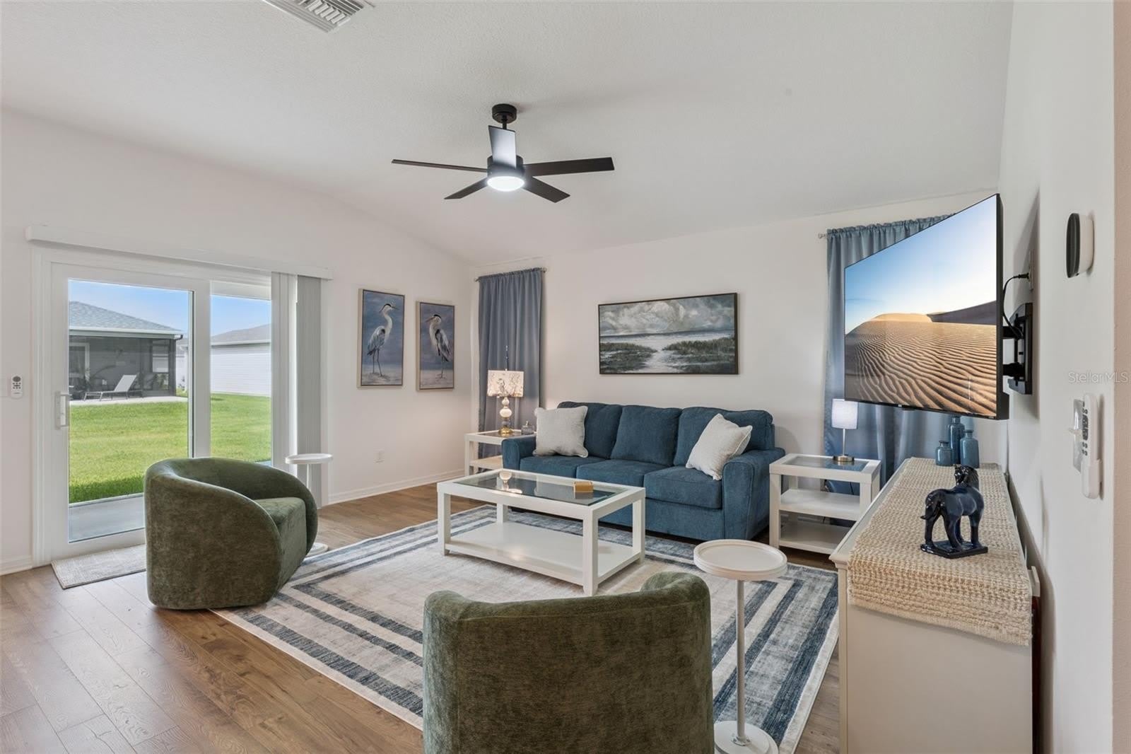 7608 DANIEL HEARNS Way – photo 3