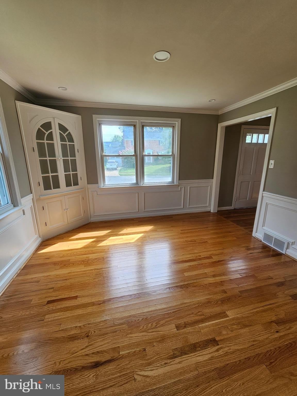 132 DEVONSHIRE Road – photo 4