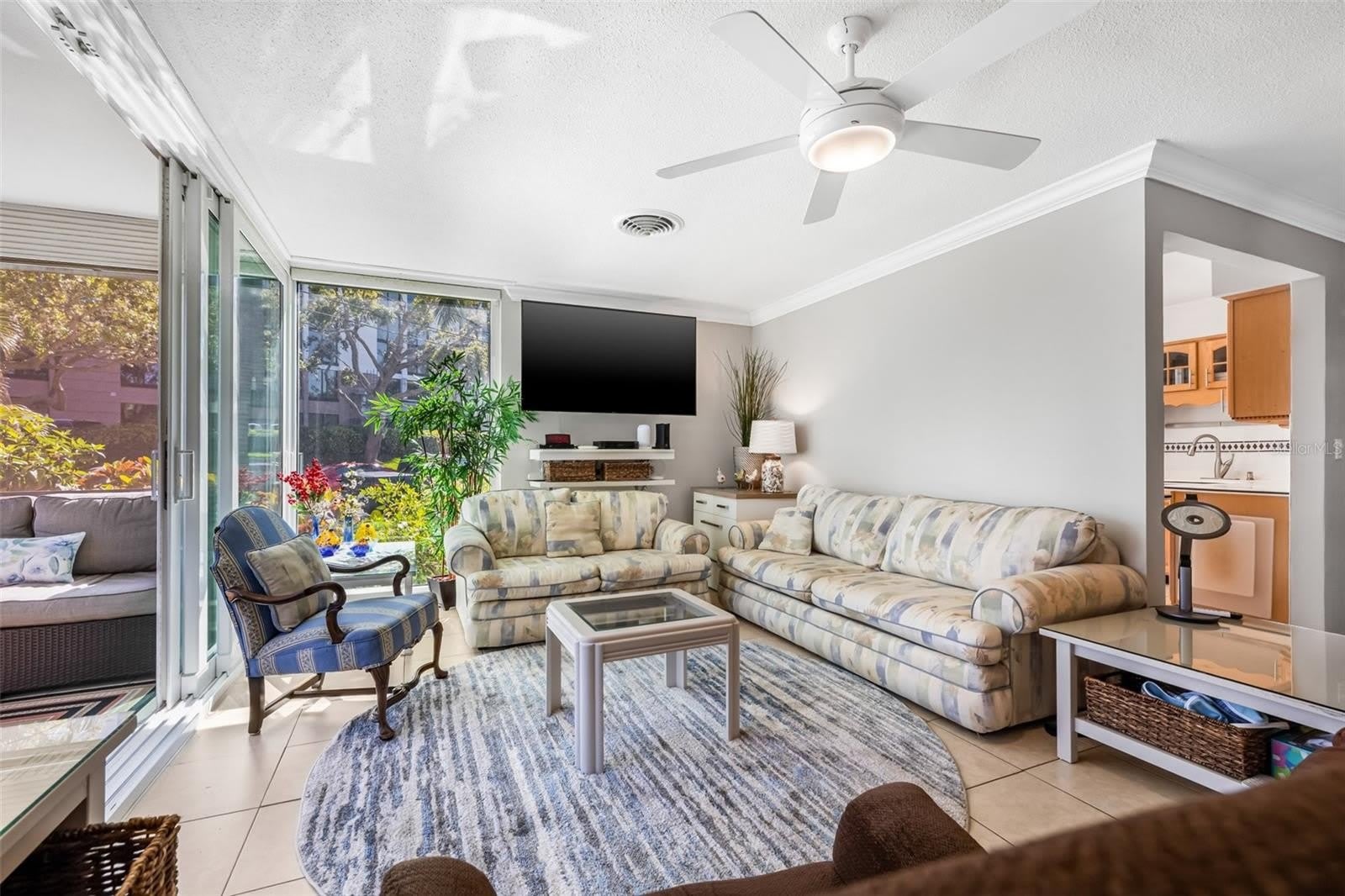 615 10TH Avenue NE – photo 5