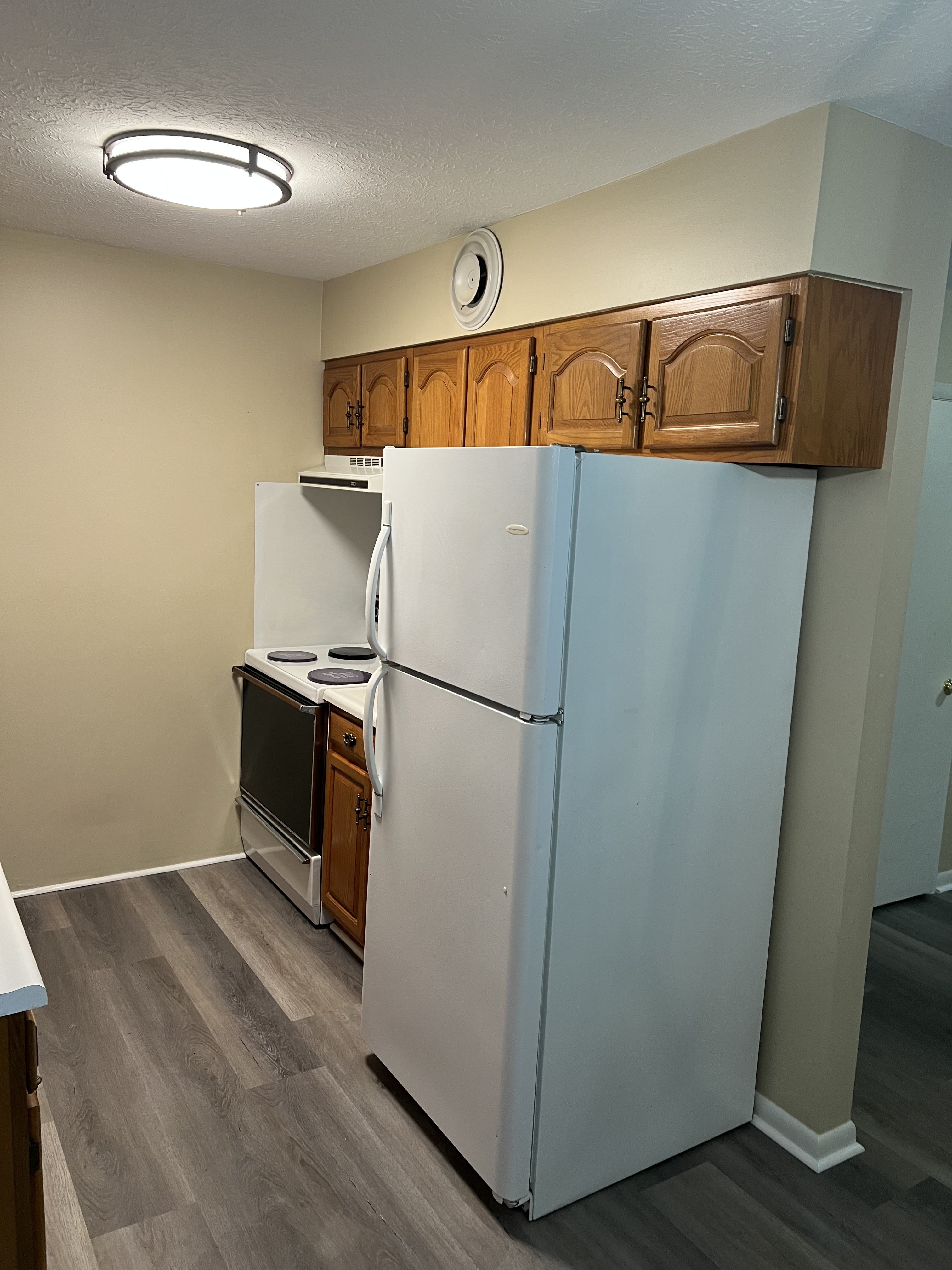 239 Haywood Ln – photo 4
