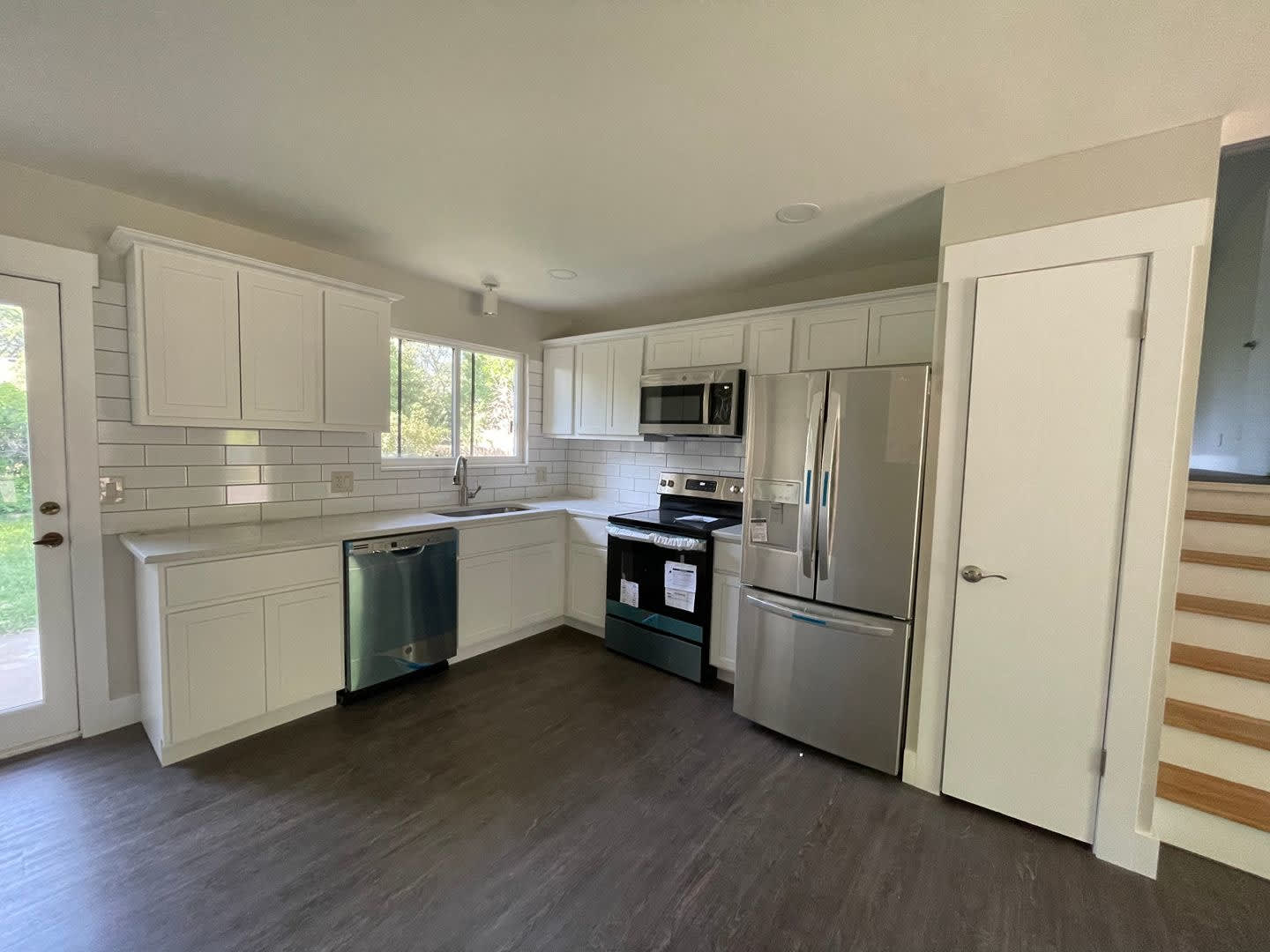 Recently Renovated! 3bed/2bath home in Louisville – photo 3