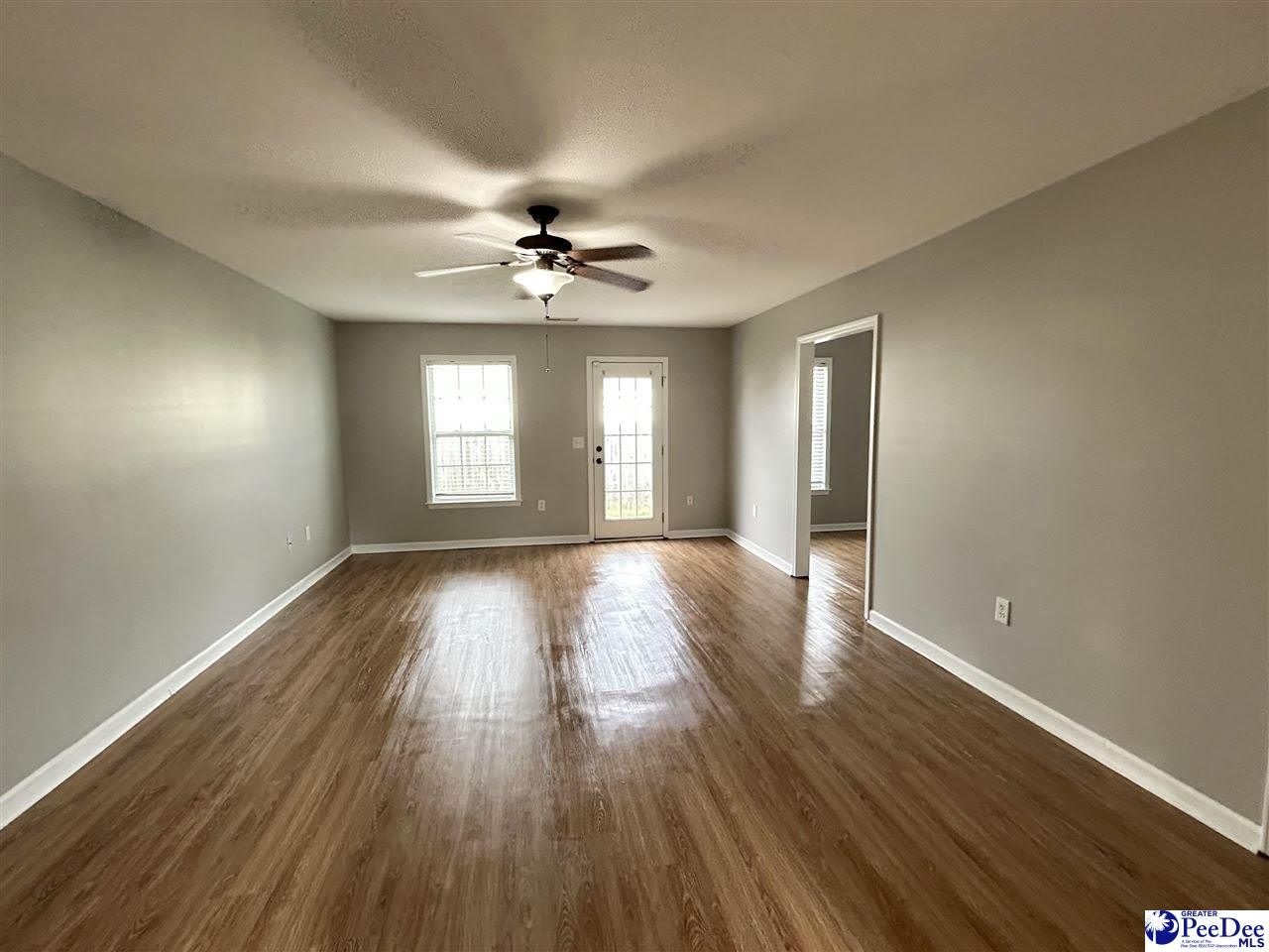 878 Mollhoff Ct. – photo 2