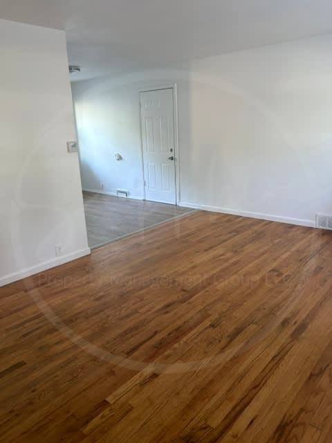 11403 Richmond Avenue – photo 4