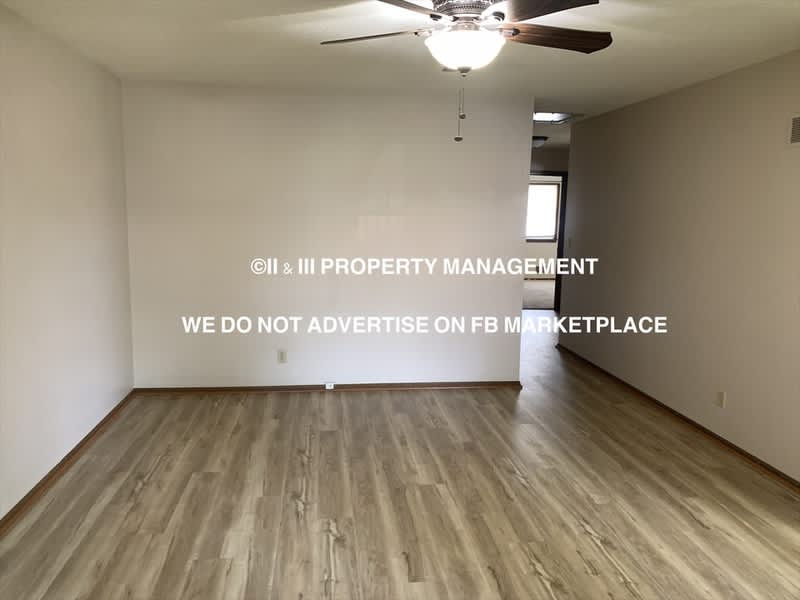 1408 Southwest Sunset Street – photo 4
