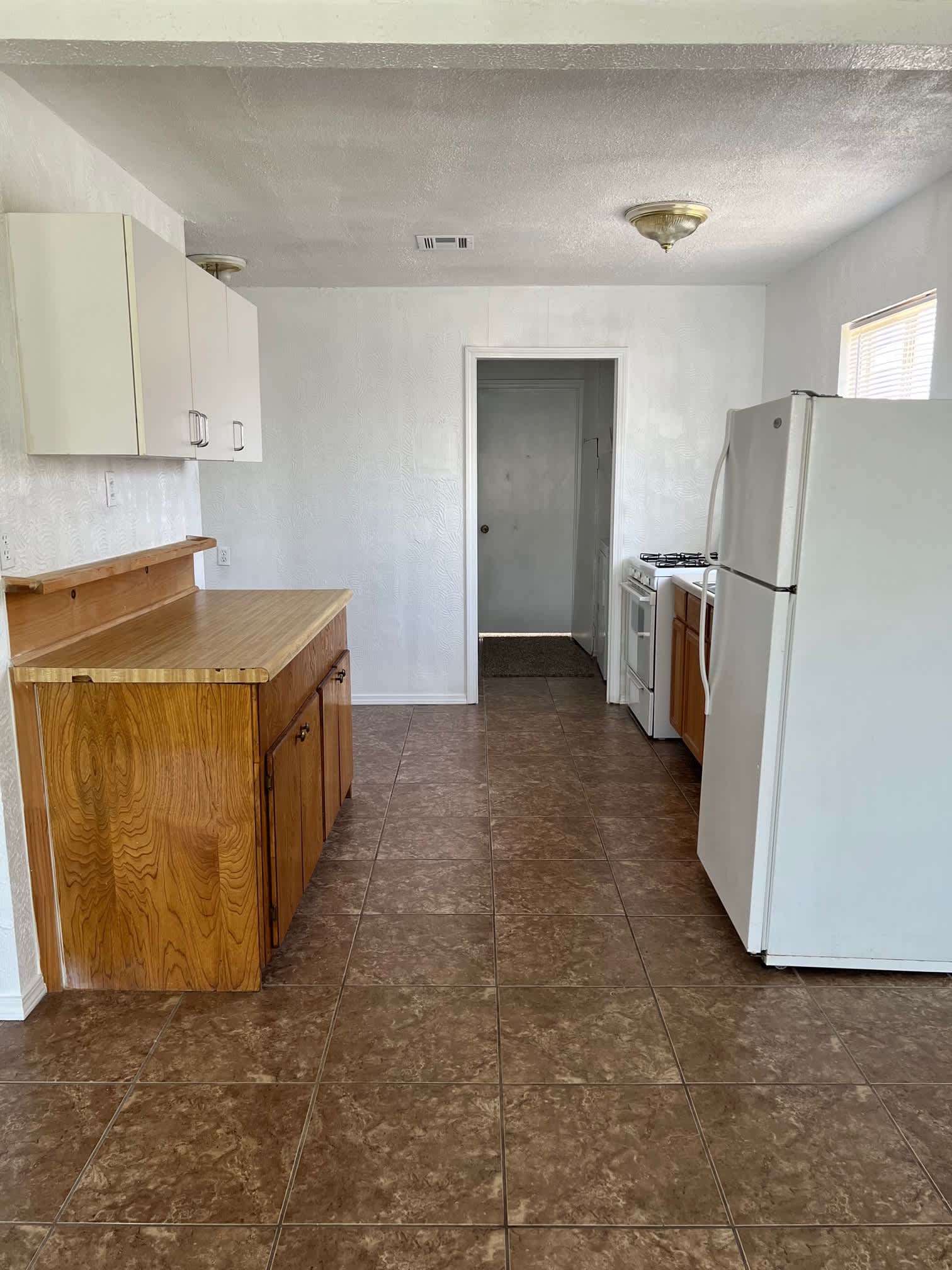 2602 Nw Commerce Circle – photo 4