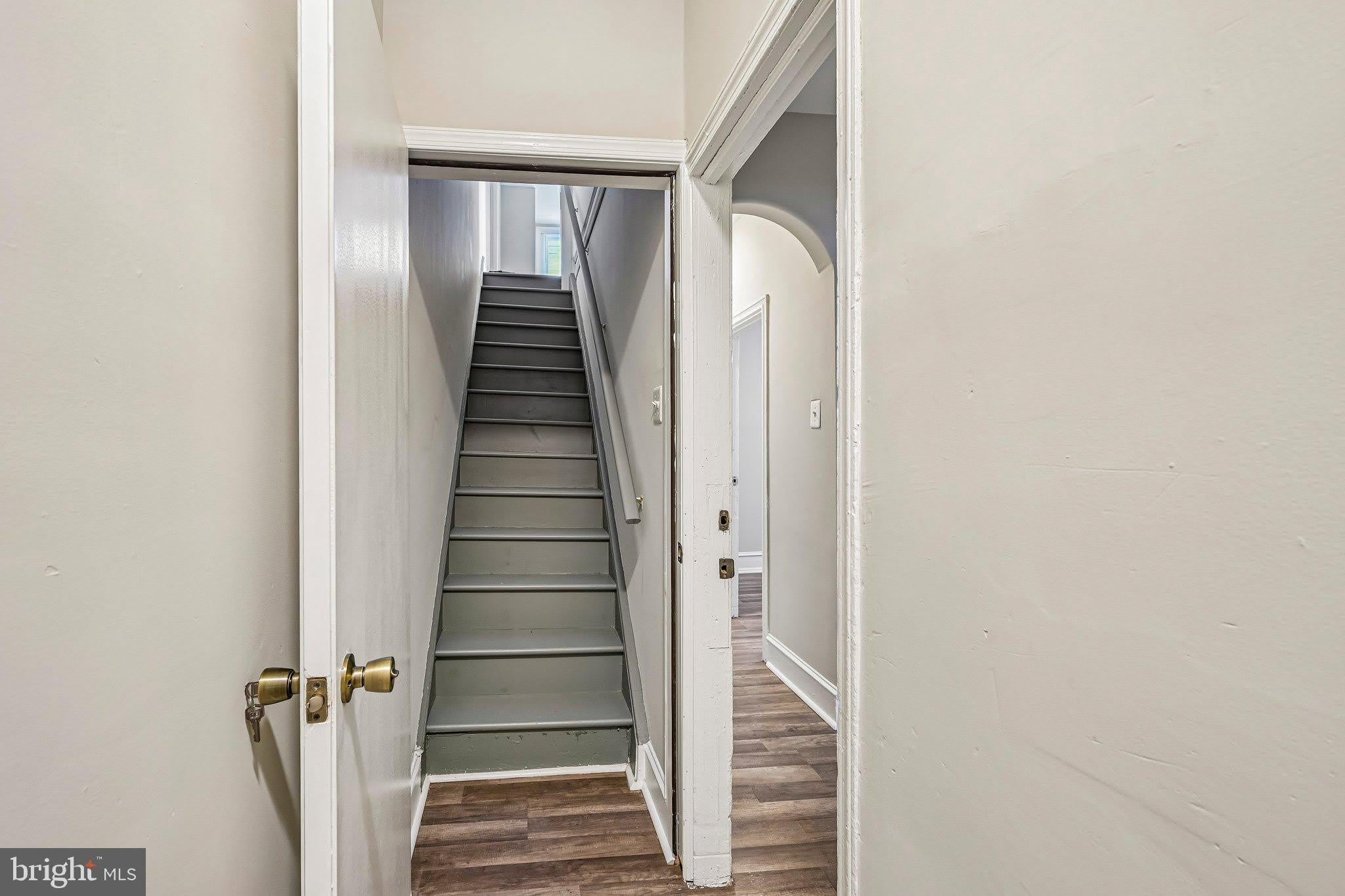 4133 BROWN Street – photo 3