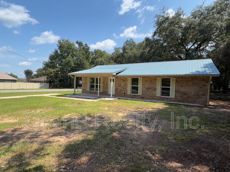 6733 Applegate St – photo 2