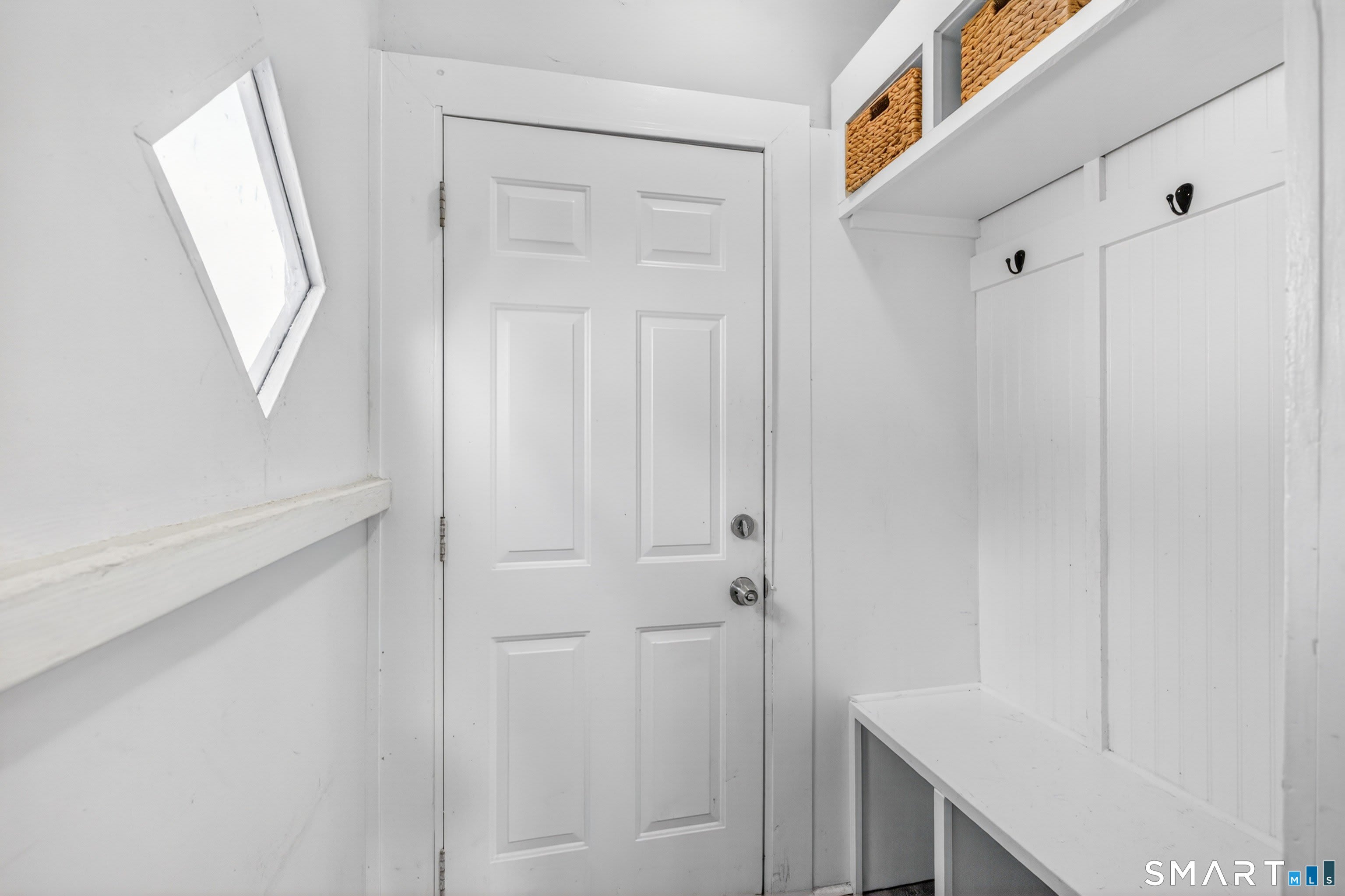 380 Gurdon Street – photo 3
