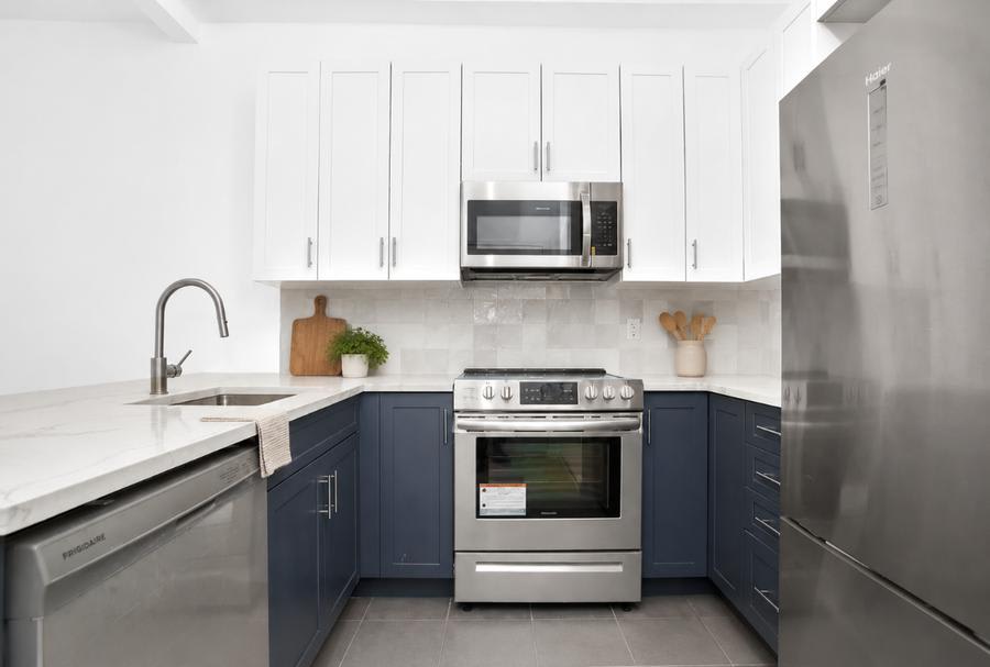 24 Cedar Street – photo 3