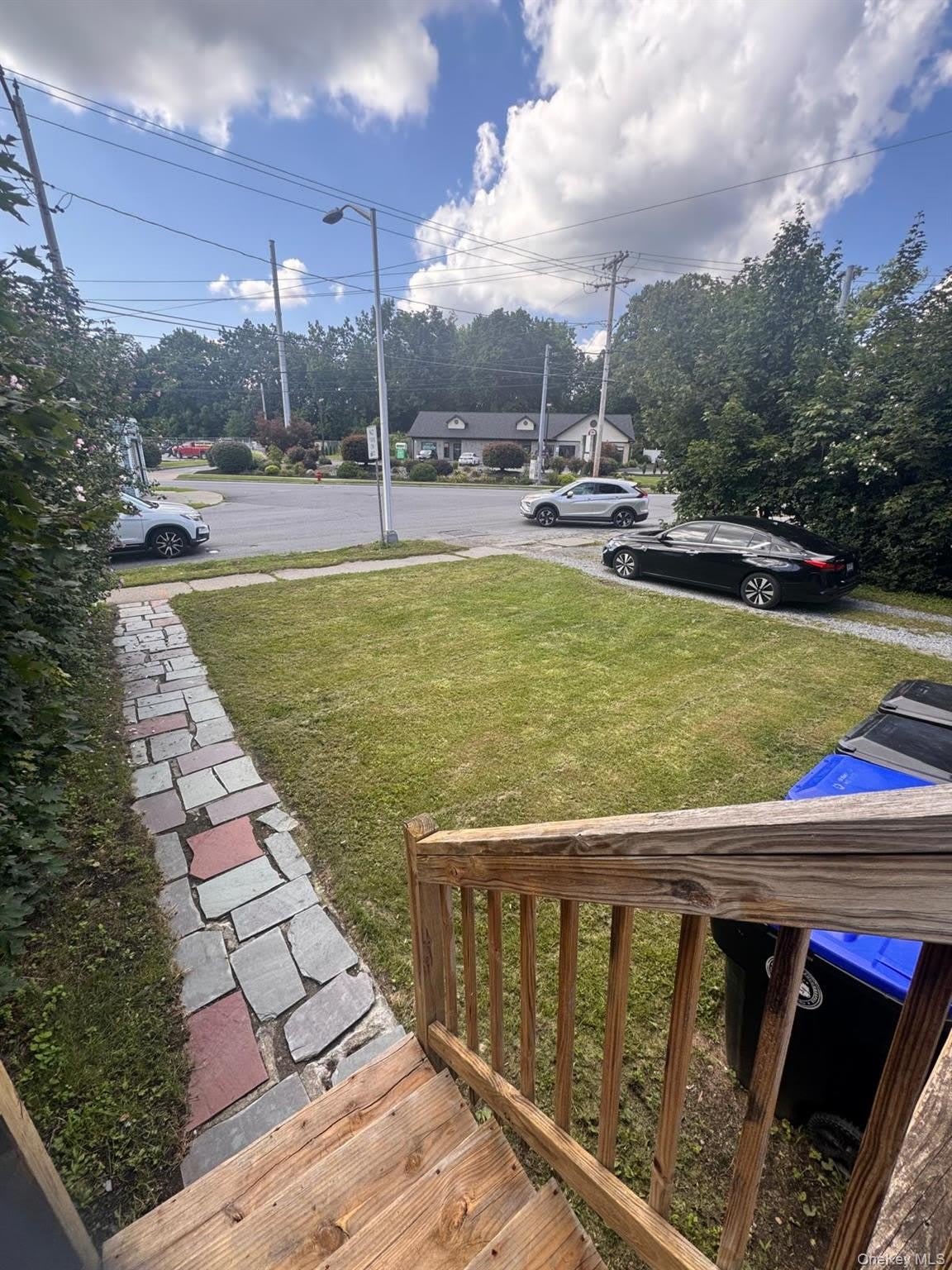 215 N Hamilton Street – photo 4