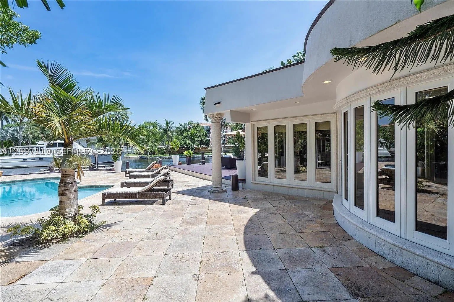 800 SW 12th – photo 5