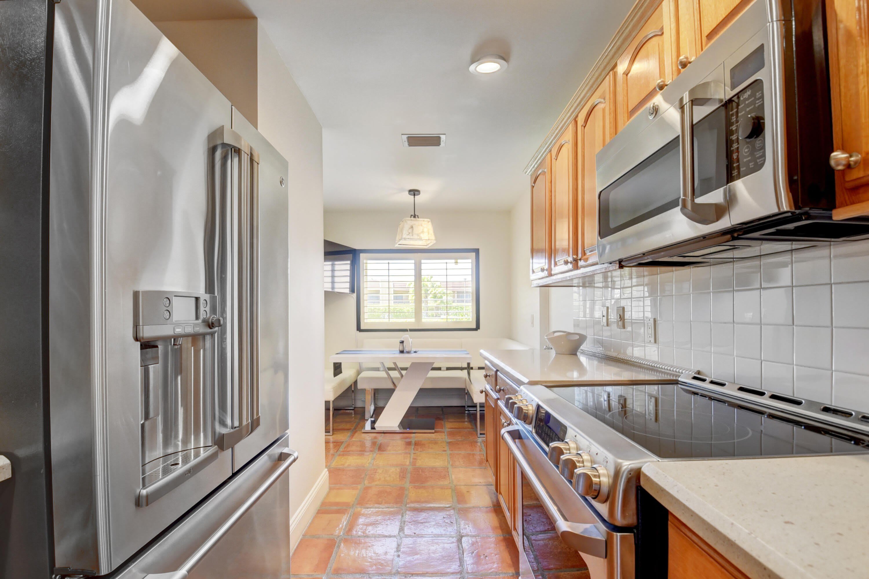 4666 S Fountains Drive S – photo 5