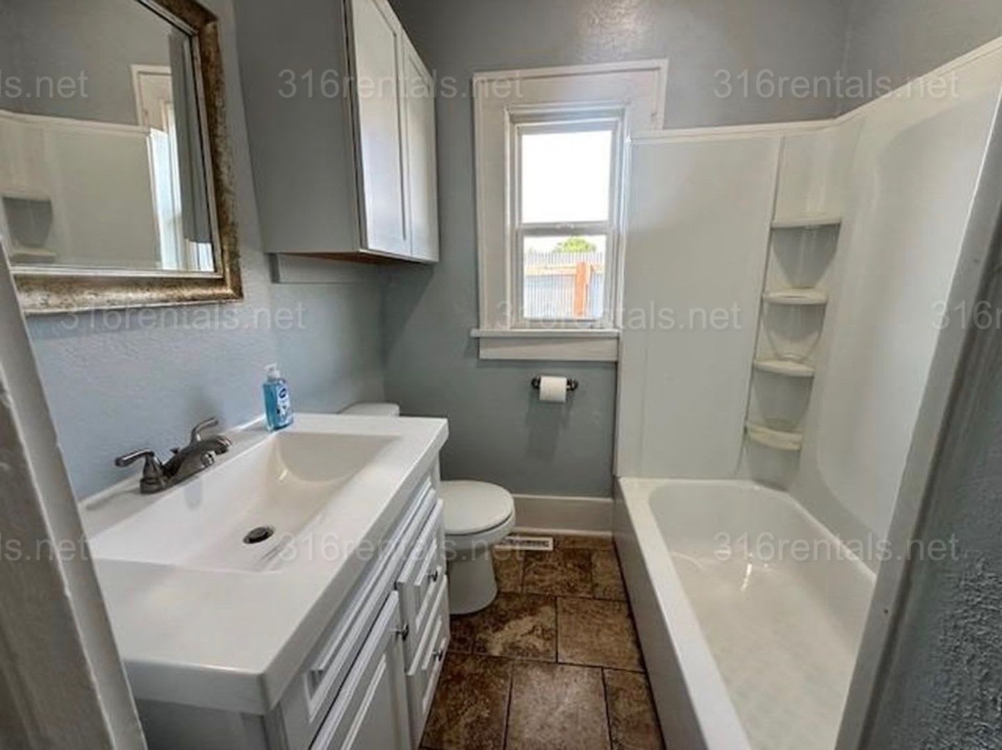 1 175 3 Bedroom 1 Bathroom Single Family Home – photo 3