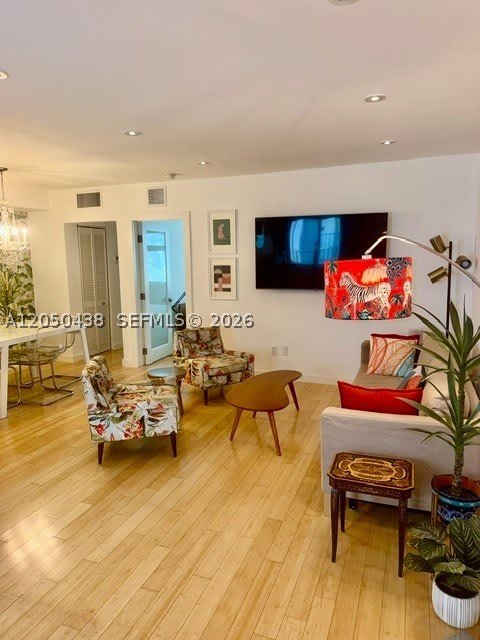 1242 Alton Rd – photo 2
