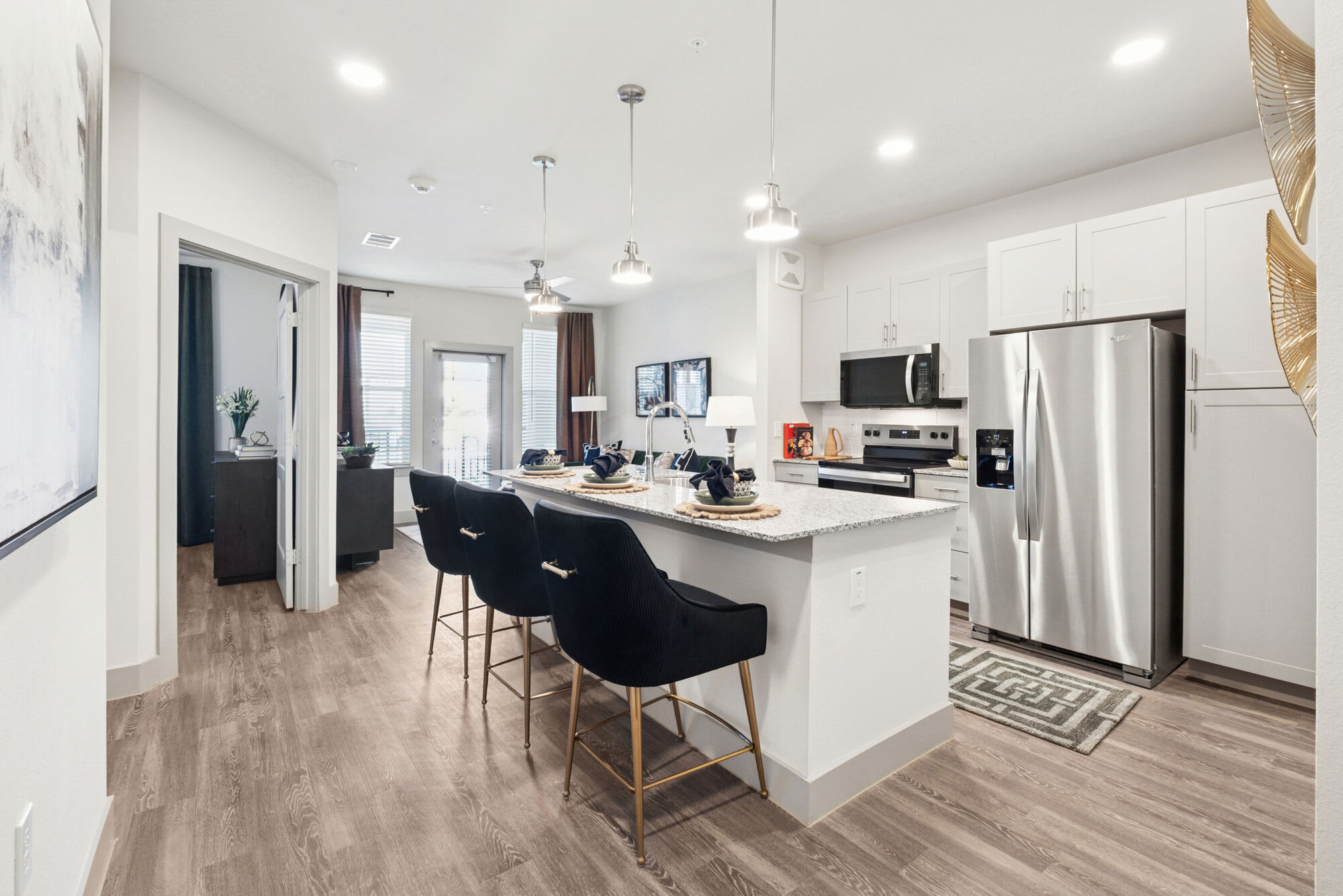 Promenade Apartments – photo 2