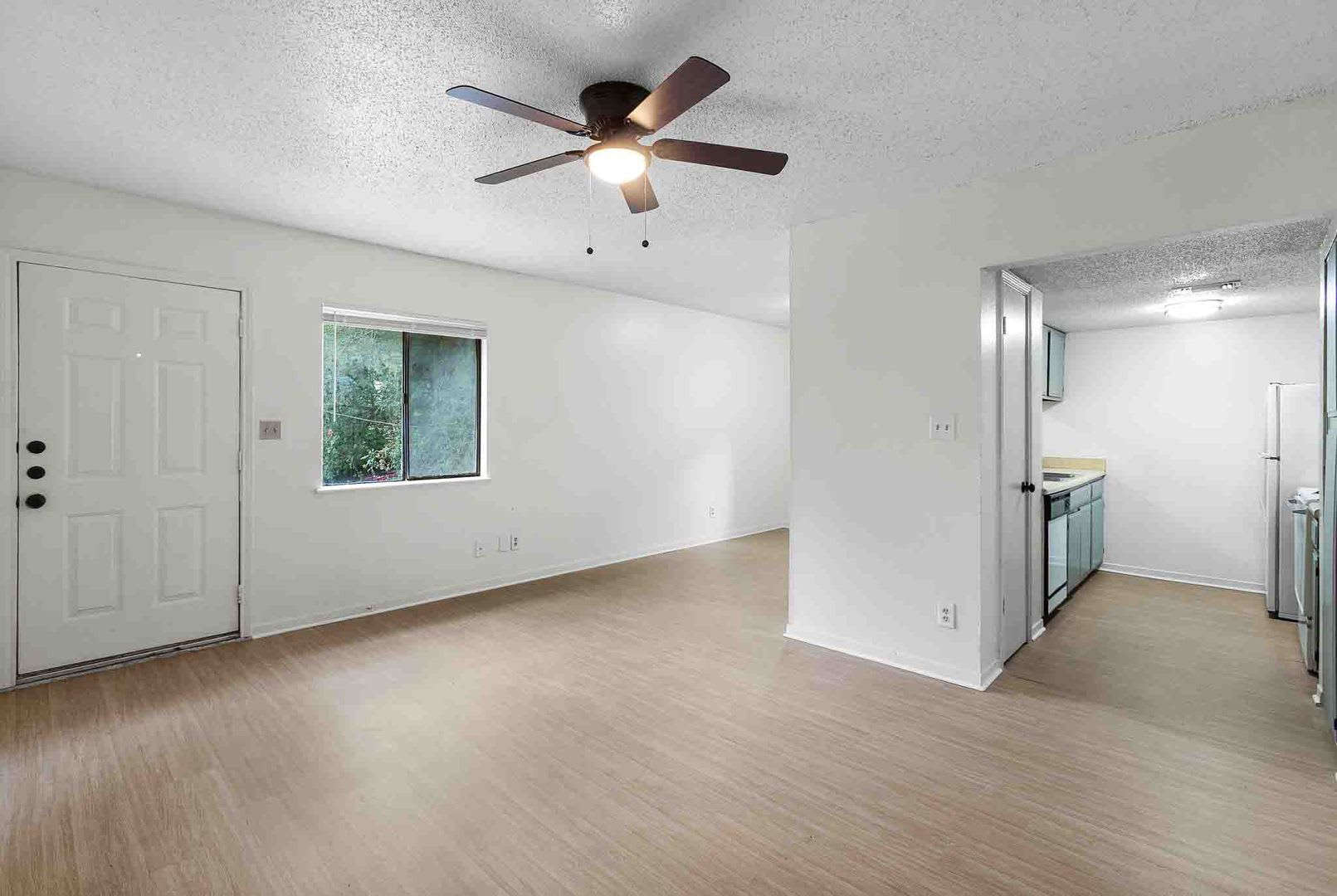 Chestnut Place Apartments – photo 4