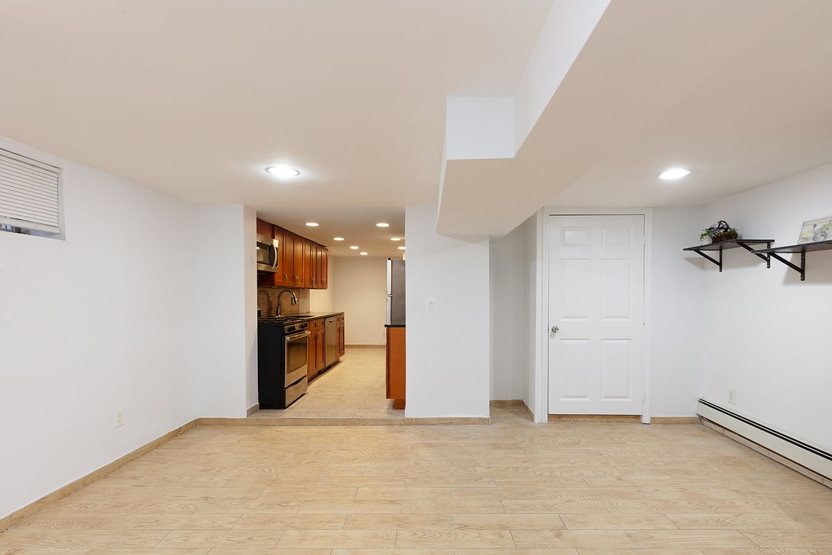 1165 E 54th St – photo 5