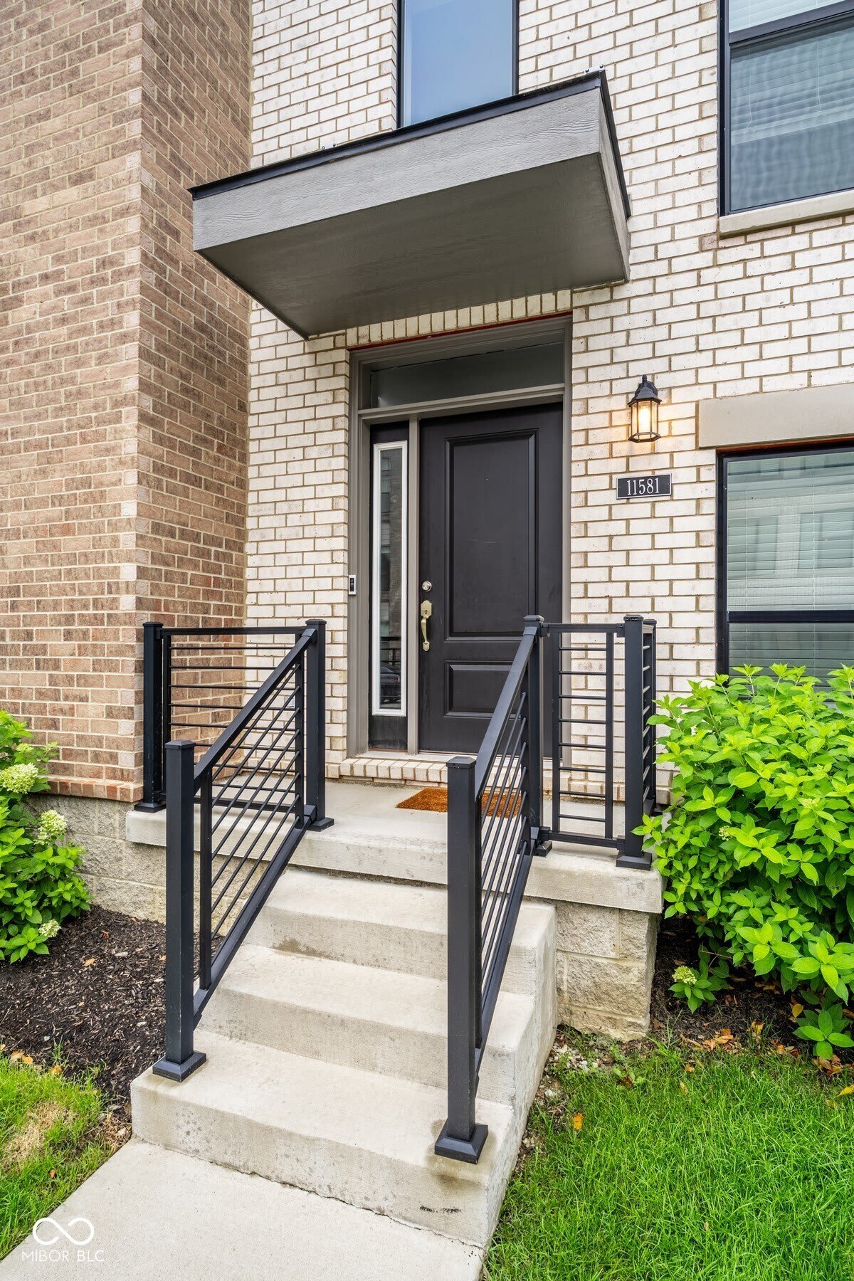 11581 Fulham Street – photo 3